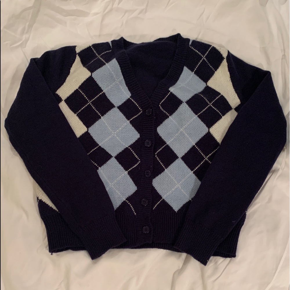 slightly cropped argyle blue thrifted sweater
